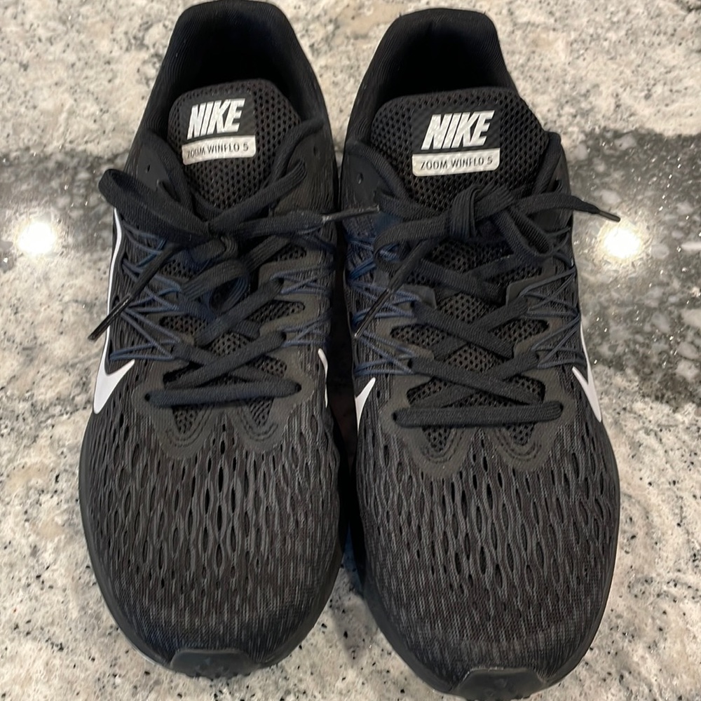 Like New Nike Women’s Running Sneakers